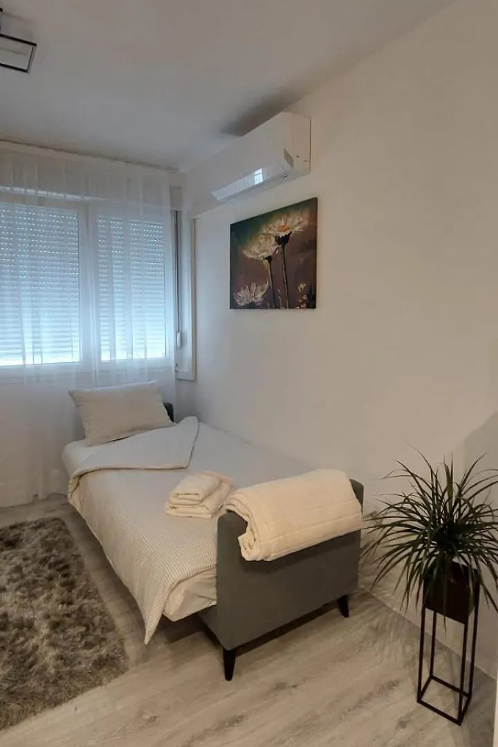 My Peace Apartment Split